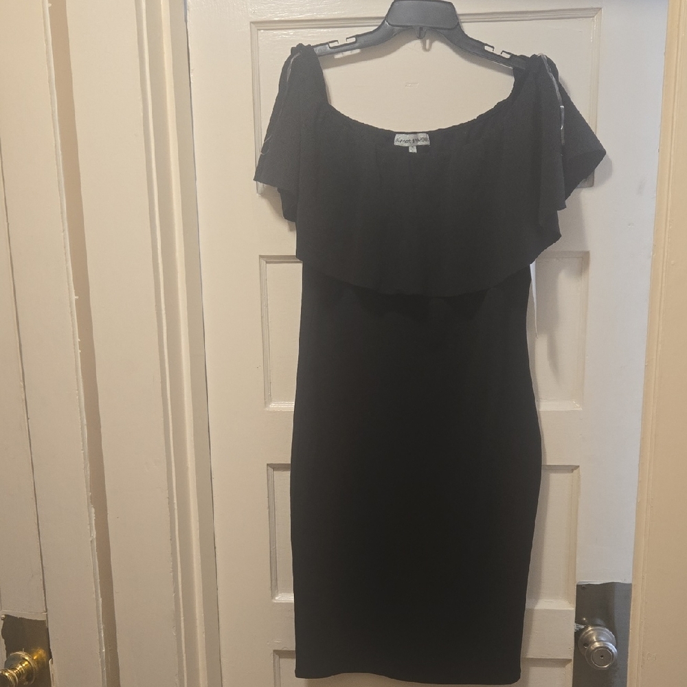 Almost Famous Black Off-Shoulder Mini Dress